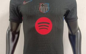 高品质品牌足球服特惠，立享超值折扣价