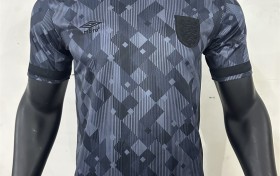 欧版足球服设计与运动性能完美结合