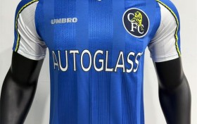 足球服定制批发厂家直供，支持团队logo印制